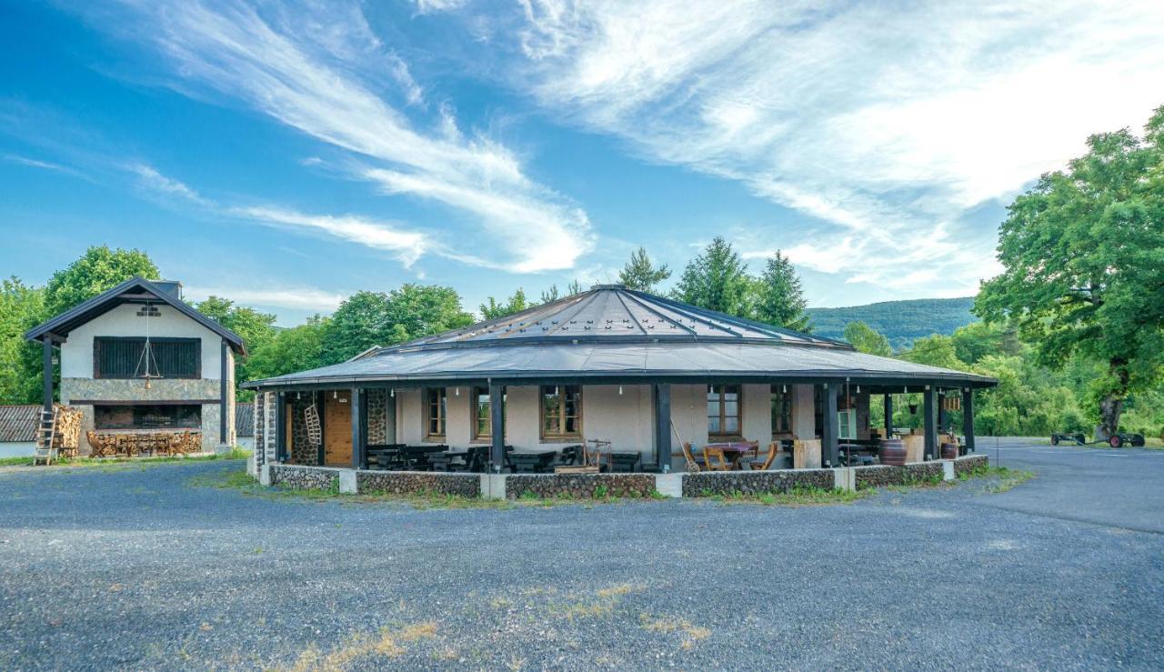 Resort Big House Plitvicka Jezera Licko Petrovo Selo Екстериор снимка