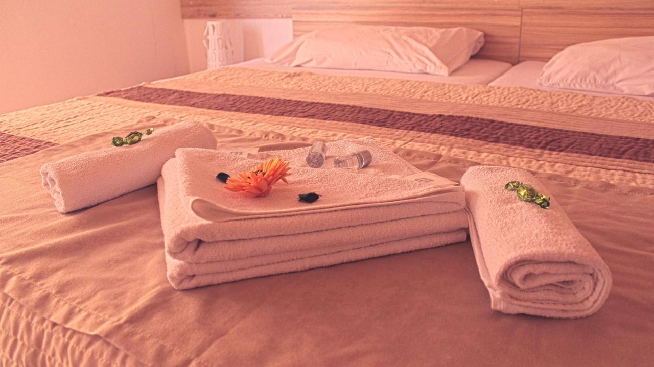 Resort Big House Plitvicka Jezera Licko Petrovo Selo Екстериор снимка