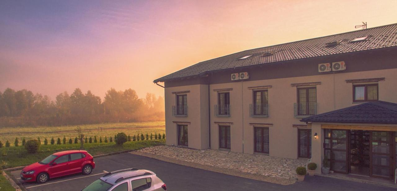 Resort Big House Plitvicka Jezera Licko Petrovo Selo Екстериор снимка